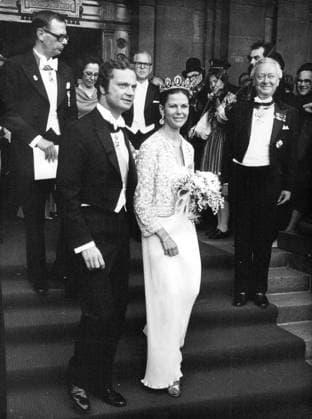 Stockholm 1976-06-19 Efter vigseln mellan kung Carl XVI Gustaf och Silvia Sommerlath Stockholm Sverige ROYAUTOPUSH x12014x *** Stockholm 1976 06 19 After the marriage of King Carl XVI Gustaf and Silvia Sommerlath Stockholm Sweden ROYAUTOPUSH x12014x  Copyright: xSvD TTx KUNGABRÖLLOP