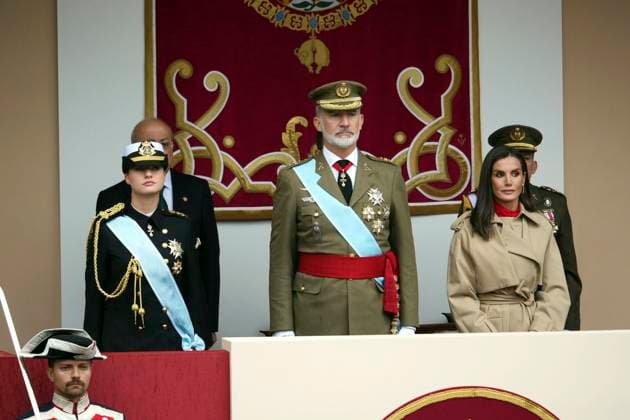 Entertainment Themen der Woche KW41 Entertainment Bilder des Tages Spanish King Felipe VI and Queen Letizi with Princess Leonor attending a military parade during the known as Dia de la Hispanidad, Spain s National Day, in Madrid, on Saturday 12, October 2024. Cordon Press 