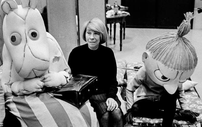 19-09-1973. Report for the CHRISTMAS CALENDAR: MOOMINDALEN TV program by Tove and Lars Janson directed by Pi Lind and Ingegerd Lönnroth. First broadcast 1973-12-01. Here you can see Tove Jansson, author and artist, as well as Moominmamman and Lilla My. Sweden x5600x *** 19 09 1973 Report for the CHRISTMAS CALENDAR MOOMINDALEN TV program by Tove and Lars Janson directed by Pi Lind and Ingegerd Lönnroth First broadcast 1973 12 01 Here you can see Tove Jansson, author and artist, as well as Moominmamman and Lilla My Sweden x5600x  Copyright: xBo-AjexMellin SVTx THE CHRISTMAS CALENDAR: MOOMINDAL