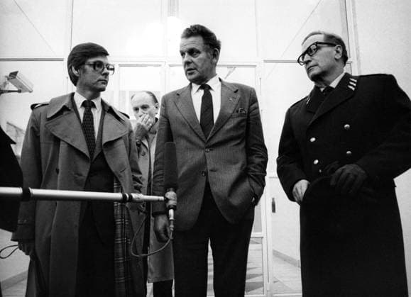 ARCHIVE 1981 11 04 From left Foreign Minister Ola Ullsten FP , Prime Minister Thorbjörn Fälldin C and ÖB Lennart Ljung, and Defense Minister Torsten Gustafsson in the background during a press conference regarding the submarine incident in Karlskrona archipelago A week earlier, on October 27, the Soviet submarine U 137 ran aground in Gasefjärden in Ble  Copyright: xSVEN-ERIKxSJÖBERGx xDNx xTTx U 137 PA GRUND 1981