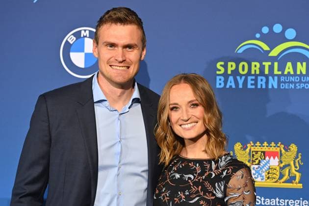Nele SCHENKER with husband Hannes Ocik Bavarian Sports Award 2024 at BMW Welt, red carpet, red carpet on 12 10 2024