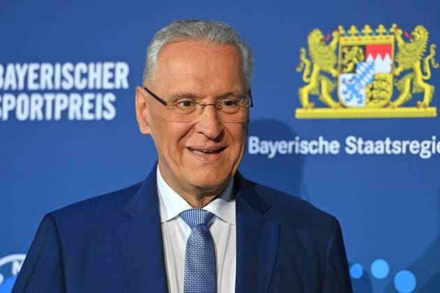 Joachim HERRMANN Minister of the Interior Bavaria single picture,cropped single motif,portrait,portrait,portrait Bavarian Sports Award 2024 at BMW Welt, Red Carpet on 12 10 2024