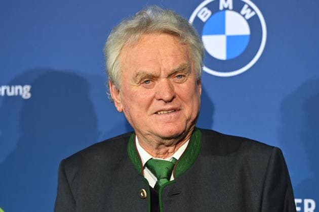 Sepp MAIER single image,cropped single motif,portrait,portrait,portrait Bavarian Sports Award 2024 in the BMW Welt, Red Carpet,Red Carpet on 12 10 2024