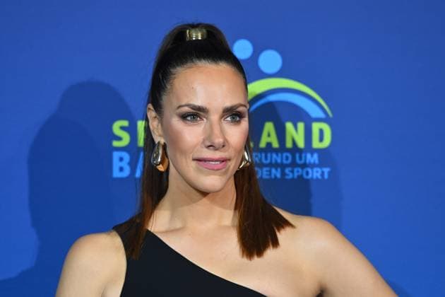Esther SEDLACZEK , single picture,cropped single motif,portrait,portrait,portrait Bavarian Sports Award 2024 at BMW Welt, Red Carpet,Red Carpet on 12 10 2024