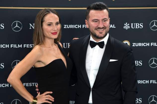 Zoe Torinesi with companion at the award ceremony at the 20 Zurich Film Festival 2024 at Zurich Opera House, 12 10 2024 Foto:xA.xRaemyx xFuturexImagex award_night_4036