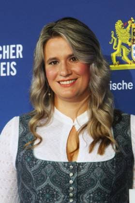 Bavarian Sports Award 2024 at BMW Welt in Munich Natalie Geisenberger is a former German luge athlete She was double Olympic champion at the 2014 Winter Olympics in Sochi, 2018 in Pyeongchang and 2022 in Beijing