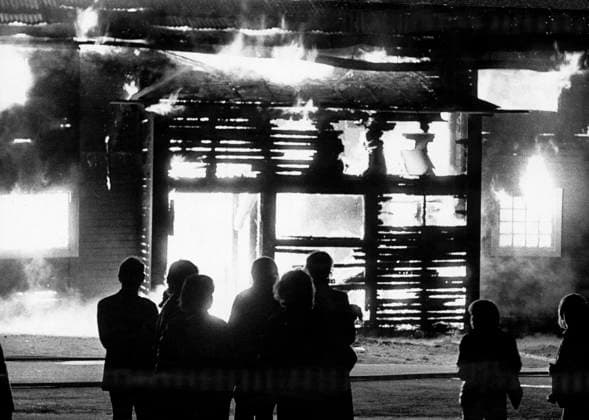 STOCKHOLM 1972-05-06 Hela Sveriges Skansen var i natt nära att ödeläggas av en valdsam brand som härjade i Djurgardens ridskola bakom Cirkus pa Djurgarden STOCKHOLM SVERIGE x32x *** STOCKHOLM 1972 05 06 All of Swedens Skansen was nearly destroyed last night by a raging fire in Djurgardens riding school behind the Circus at Djurgarden STOCKHOLM SWEDEN x32x  Copyright: xWeinexLexius Expressen TTx BRAND DJURGARDENS RIDSKOLA