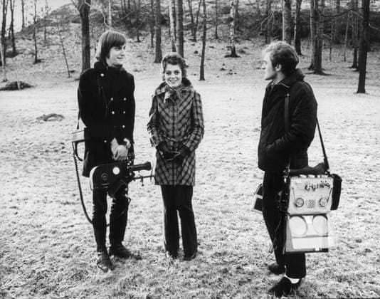 1968. Without caption. Note. Eleanor Bodel Lasse Hallström 1968 Trio Singers Singing Cinematographers Film cameras Sound technicians Tape recorders Sound recordings Skipper jackets Quilted jackets Coats Checkered Checks Wristwatches Gloves Snuff handkerchief Forest slopes Smiles Profiles CD516 persons: LARS HALLSTRÖM;ELEANOR BODEL sites: SWEDEN Sweden sp_sw x5600x *** 1968 Without caption Note Eleanor Bodel Lasse Hallström 1968 Trio Singers Singing Cinematographers Film cameras Sound technicians Tape recorders Sound recordings Skipper jackets Quilted jackets Coats Checkered Checks Wristwatches Gloves Snuff handkerchief Forest slopes Smiles Profiles CD516 persons LARS HALLSTRÖM ELEANOR BODEL sites SWEDEN Sweden sp sw x5600x  Copyright: xBERTILxS-SONxABERGxBAx ELEANOR BODEL AND LASSE HALLSTRÖM