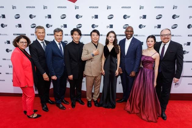 Award Opus Klassik 2024 Frank Briegmann, Norbert Himmler, Bruce Liu, Lang Lang, Gina Alice Redlinger, Joe Chialo and Maria Duenas Fernandez at the presentation of the Opus Klassik Award 2024 at the Konzerthaus Berlin on 13 10 2024 in Berlin Copyright: xEventpressxKochanx