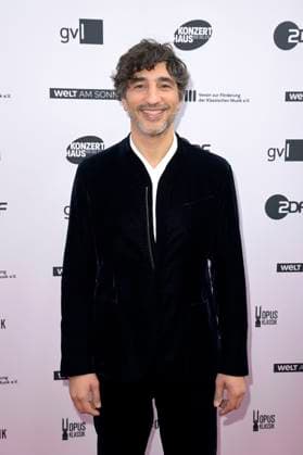 Avi Avital at the Opus Klassik 2024 award ceremony at the Konzerthaus am Gendarmenmarkt Berlin, 13 10 2024 Foto:xF.xKernx xFuturexImagex opus2024_4002