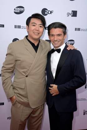 Lang Lang and Gautier Capucon at the Opus Klassik 2024 award ceremony at the Konzerthaus am Gendarmenmarkt Berlin, 13 10 2024 Foto:xF.xKernx xFuturexImagex opus2024_4095