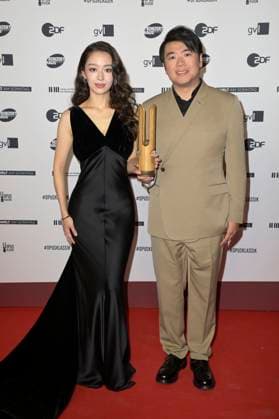 Gina Alice Redlinger and Lang Lang at the Opus Klassik 2024 award ceremony at the Konzerthaus am Gendarmenmarkt Berlin, 13 10 2024 Foto:xF.xKernx xFuturexImagex opus2024_4127