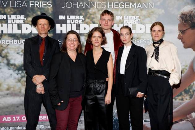 In Liebe, Eure Hilde , film premiere at the Kino in der Kulturbrauerei, Berlin, 14 10 2024 Alexander Scheer, Tilla Kratochwill, Liv Lisa Fries, Johannes Hegemann, Claudia Steffen, Fritzi Haberland at the premiere of IN LIEBE, EURE HILDE at the Kino in der Berliner Kulturbrauerei, Berlin on 14 10 2024 Berlin Kino in der Kulturbrauerei Copyright: xAnitaxBuggex