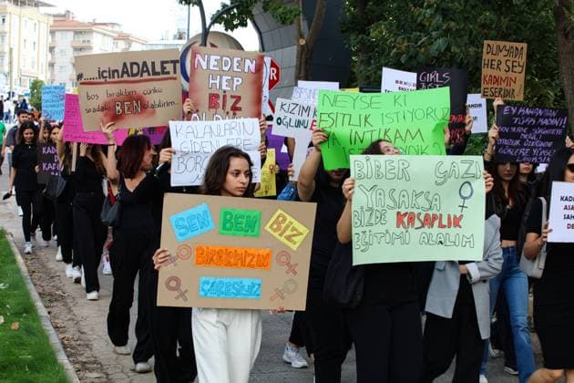 October 14, 2024, Gaziantep, Turkiye: Gaziantep, Turkiye. 14 October 2024. Female students hold a vigil to denounce violence to girls and women, on the Gaziantep University campus in Gaziantep, southern Turkiye. Demonstrators chanted slogans and raised banners calling for the protection of women and children while blaming the government not to do enough to protect young girls and women. Hundreds of women have been protesting in various Turkish cities and university campuses daily for a week since the killing of two young women in Istanbul last week. Protesters also highlighted the fact that violence against women is widespread in the country, in which according to a womenÃ¢â‚¬â ¢s rights federation there have been 299 women murdered this ye - ZUMAt ag 20241014_zap_d99_008 Copyright: xMuhammedxIbrahimxAlix