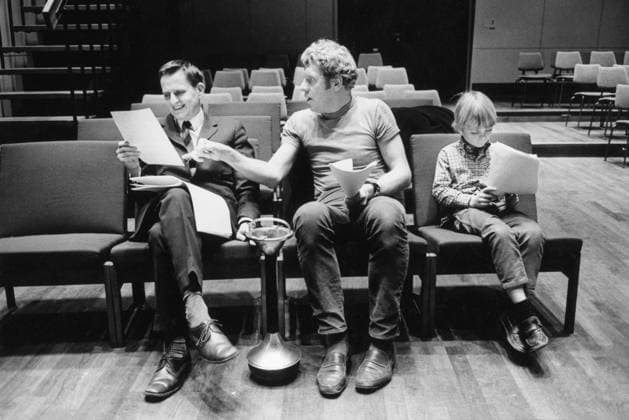 STOCKHOLM 1969. Orig. caption... THE ADVENT CALENDAR 1969 Note. Herkules Jonsson s masterpiece Olof Palme, Tage Danielsson, James Dickson Note. Trio Peka Manus CD485 persons: TAGE DANIELSSON;JAMES DICKSON;OLOF PALME sites: SWEDEN;STOCKHOLM Stockholm Sweden sp_sw x5600x *** STOCKHOLM 1969 Orig caption THE ADVENT CALENDAR 1969 Note Herkules Jonsson s masterpiece Olof Palme, Tage Danielsson, James Dickson Note Trio Peka Manus CD485 persons TAGE DANIELSSON JAMES DICKSON OLOF PALME sites SWEDEN STOCKHOLM Stockholm Sweden sp sw x5600x  Copyright: xBERTILxS-SONxABERGxBAx PALME, DANIELSSON AND DICKSON