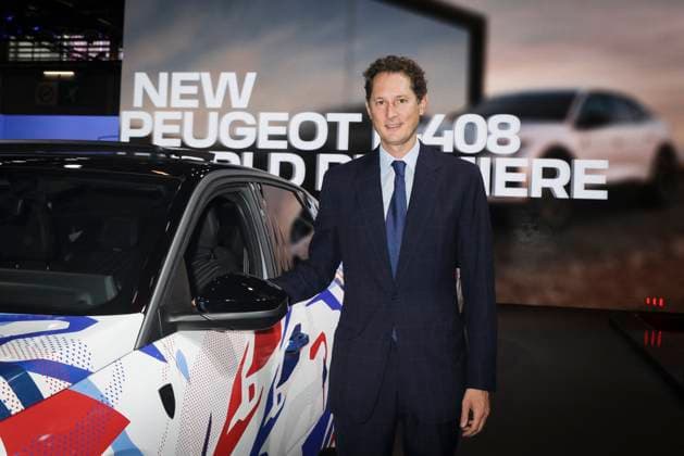 Personalities at the Mondial de lAuto 2024 in Paris John Elkann, Chairman of Stellantis on the Peugeot stand at the Mondial de lAuto 2024 in Paris, France, October 14, 2024 Jack Tribeca Bestimage John Elkann, Chairman of Stellantis on the Peugeot stand at the Mondial de lAuto 2024 in Paris, France, October 14, 2024 Paris France  Copyright: xJackxTribecax xBestimagexJackxTribecax xBestimagex