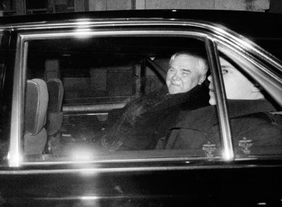 Stockholm 1981 11 04 Soviet Ambassador to Stockholm Mikhail Yakovlev leaves the Foreign Office after discussions on the grounded Soviet submarine off Karlskrona Stockholm Sweden sp sw x12014x  Copyright: xIngvarxSvensson SvD TTx MICHAIL JAKOVLEV
