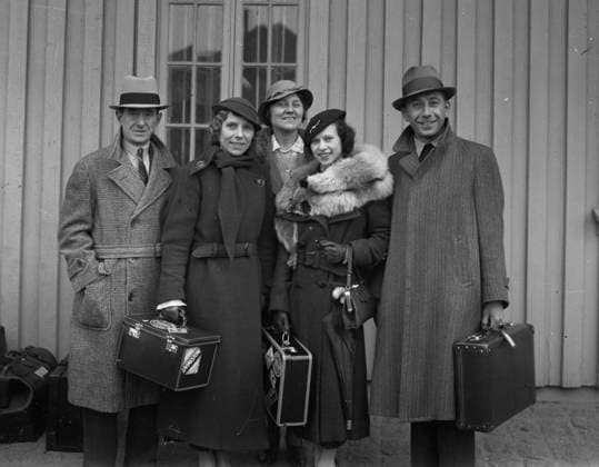 Göteborg 1935-05-13 - Artister som skall uppträda pa Liseberg *** Local Caption *** Krep 2010-02 Obs - det finns tva lador med samma beteckning! KAMERAREPORTAGE x2524x *** Gothenburg 1935 05 13 Artists who will perform at Liseberg Local Caption Krep 2010 02 Note there are two barns with the same designation KAMERAREPORTAGE x2524x  Copyright: xKamerareportage TTx