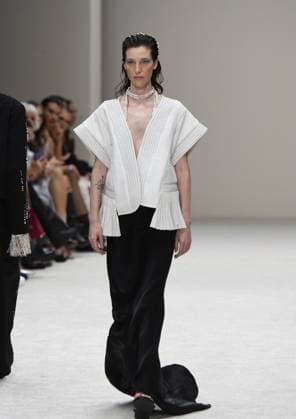 October 15, 2024, Mexico City, Mexico City, Mxico: Models wear designs by the Mexican FRANCISCO CANCINO during the first day of Fashion Week Mexico catwalks. Mexico City Mxico - ZUMAn296 20241015_zip_n296_022 Copyright: xJorgexNunezx