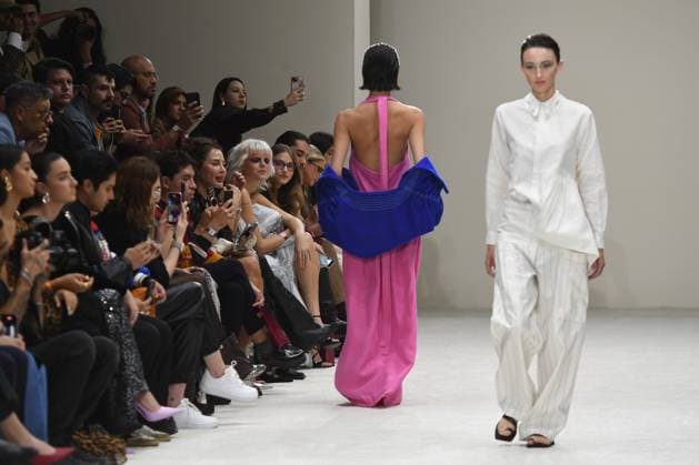 October 15, 2024, Mexico City, Mexico City, Mxico: Models wear designs by the Mexican FRANCISCO CANCINO during the first day of Fashion Week Mexico catwalks. Mexico City Mxico - ZUMAn296 20241015_zip_n296_026 Copyright: xJorgexNunezx