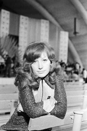 Alla Pugatschowa (DDR-Auftritt) Die russische-sowjetische Estrada-Sängerin und Komponistin Alla Pugacheva (Alla Borissowna Pugatschowa) vor ihrem Auftritt im Ost-Berliner Friedrichstadt-Palast (?), DDR 1976. Ost-Berlin Friedrichstadt-Palast Deutschland (DDR) Copyright: TassiloxLeher LEH_91020000364 Nur redaktionelle Nutzung Editorial usage only EDITORIAL USE ONLY