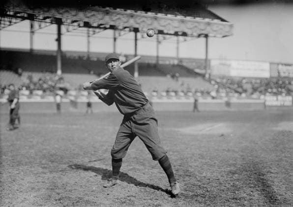 RECORD DATE NOT STATED Hank Gowdy, Boston NL (baseball), 1914. Shows baseball player Hank Gowdy at the Polo Grounds, New York City. Copyright:xHeritagexArt HeritagexImagesxBainxNewsxServicex IMAGO, ! ACHTUNG: AUFNAHMEDATUM GESCHÄTZT!  Copyright:HeritagexArt HeritagexImagesxBainxNewsxServicex IMAGO