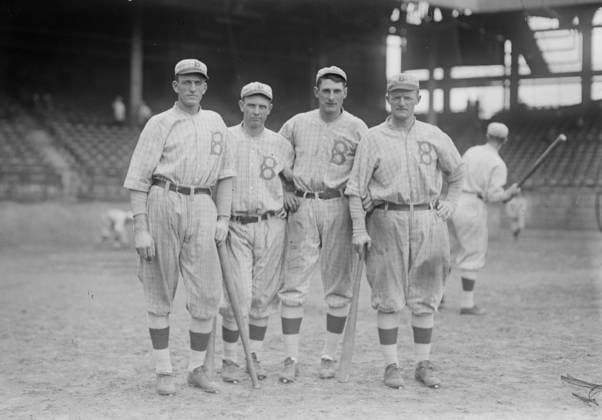 RECORD DATE NOT STATED Jake Daubert, George Cutshaw, Ivy Olson, Mike Mowrey, Brooklyn NL infield (baseball), 1916. Copyright:xHeritagexArt HeritagexImagesxBainxNewsxServicex IMAGO, ! ACHTUNG: AUFNAHMEDATUM GESCHÄTZT!  Copyright:HeritagexArt HeritagexImagesxBainxNewsxServicex IMAGO