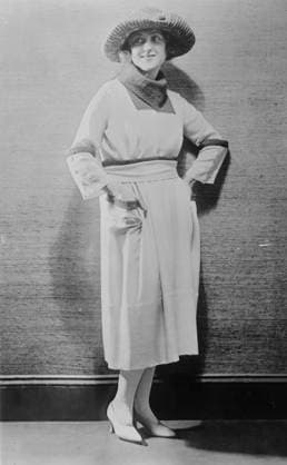 RECORD DATE NOT STATED Marion Coakley, between c1915 and c1920. Copyright:xHeritagexArt HeritagexImagesxBainxNewsxServicex IMAGO, ! ACHTUNG: AUFNAHMEDATUM GESCHÄTZT!  Copyright:HeritagexArt HeritagexImagesxBainxNewsxServicex IMAGO