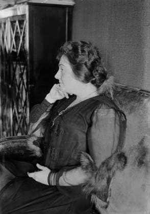 RECORD DATE NOT STATED Helen Stanley, between c1915 and c1920. Copyright:xHeritagexArt HeritagexImagesxBainxNewsxServicex IMAGO, ! ACHTUNG: AUFNAHMEDATUM GESCHÄTZT!  Copyright:HeritagexArt HeritagexImagesxBainxNewsxServicex IMAGO