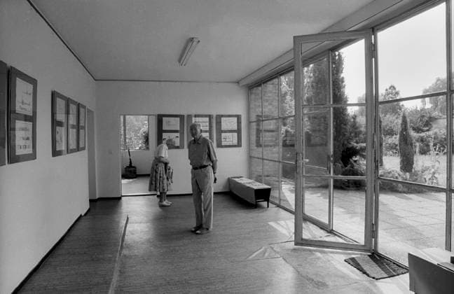 Mies van der Rohe Haus Deutschland, Berlin, 07.08.1991, Mies van der Rohe Haus, in Berlin Weißensee, Â *** Mies van der Rohe House Germany, Berlin, 07 08 1991, Mies van der Rohe House, in Berlin Weißensee, Â