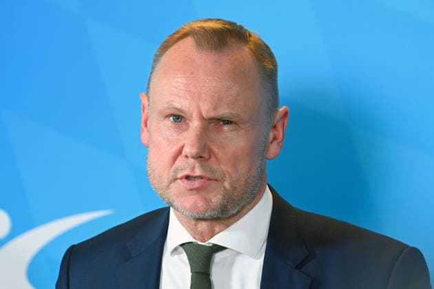 Andy GROTE Interior Senator Hamburg , single image,cropped single motif,portrait,portrait,portrait Press conference following the top-level discussion on violence in football Members of the Sports and Interior Ministers Conference meet representatives of DFL and DFB on 18 10 2024 in Munich