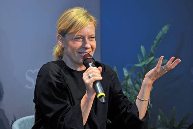 Frankfurter Buchmesse 2024. Schauspielerin Caroline Peters am 18.10.2024 auf der Frankfurter Buchmesse. 20241018MWI010320 *** Frankfurt Book Fair 2024 Actress Caroline Peters on 18 10 2024 at the Frankfurt Book Fair 20241018MWI010320