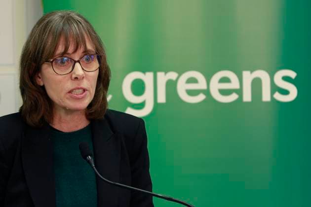 October 18, 2024, Victoria, Bc, CAN: B.C. Green Party Leader Sonia Furstenau makes an announcement on the eve of the provinicial election at the Party s office in Victoria on Friday, October 18, 2024. Victoria CAN  - ZUMAc35_ 20241018_zaf_c35_029 Copyright: xChadxHipolitox