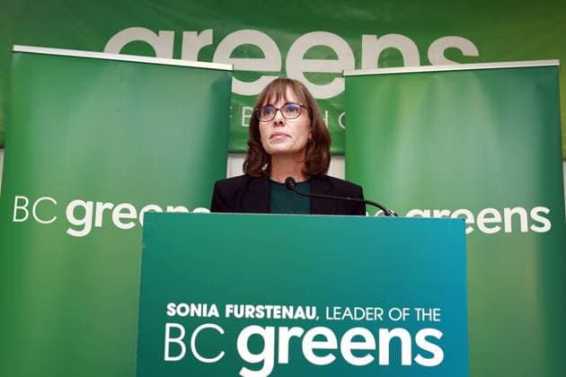 October 18, 2024, Victoria, Bc, CANADA: B.C. Green Party Leader Sonia Furstenau makes an announcement on the eve of the provinicial election at the Party s office in Victoria on Friday, October 18, 2024. Victoria CANADA  - ZUMAc35_ 20241018_zaf_c35_032 Copyright: xChadxHipolitox