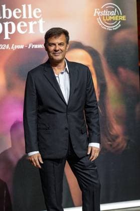 François Ozon attends the Lumière Festival 2024 award ceremony in Lyon on 10 18 2024 Photo Sandrine Thesillat Panoramic PEOPLE Price Lumiere Festival Lumiere 2024 Lyon 10 18 2024 SandrineThesillat Panoramic 