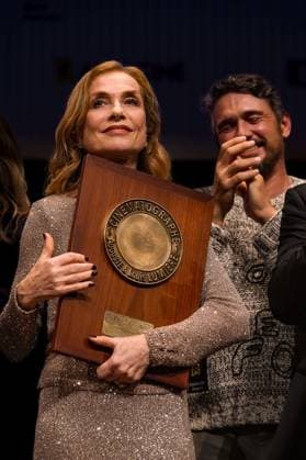 Isabelle Huppert receives the Prix Lumière 2024 at the Festival Lumière in Lyon on 10 18 2024 Photo Sandrine Thesillat Panoramic PEOPLE Price Lumiere Festival Lumiere 2024 Lyon 10 18 2024 SandrineThesillat Panoramic 