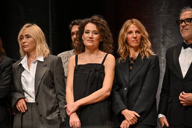 16th Lumiere Film Festival Lumiere Award Ceremony Emmanuelle Beart, Coralie Fargeat, Sandrine Kiberlain attending the Lumiere Award Ceremony ( Prix Lumiere ) during the 16th Lumiere Film Festival in Lyon, France on October 18, 2024. Photo by Julien Reynaud APS-Medias ABACAPRESS.COM Lyon France  Copyright: xReynaudxJulien APS-Medias ABACAx