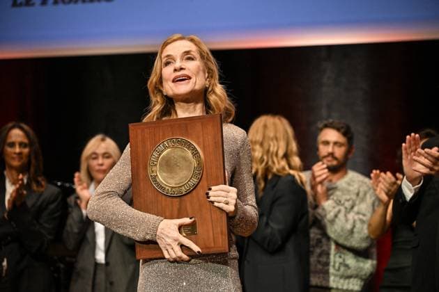 16th Lumiere Film Festival Lumiere Award Ceremony Isabelle Huppert attending the Lumiere Award Ceremony ( Prix Lumiere ) during the 16th Lumiere Film Festival in Lyon, France on October 18, 2024. Photo by Julien Reynaud APS-Medias ABACAPRESS.COM Lyon France  Copyright: xReynaudxJulien APS-Medias ABACAx