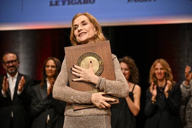 16th Lumiere Film Festival Lumiere Award Ceremony Isabelle Huppert attending the Lumiere Award Ceremony ( Prix Lumiere ) during the 16th Lumiere Film Festival in Lyon, France on October 18, 2024. Photo by Julien Reynaud APS-Medias ABACAPRESS.COM Lyon France  Copyright: xReynaudxJulien APS-Medias ABACAx