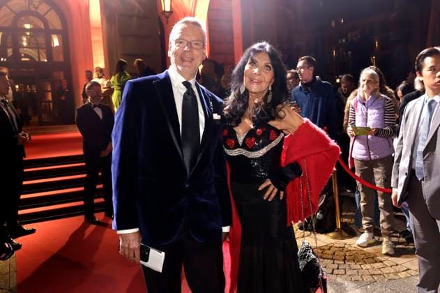 Dunja Rajter with husband Michael Eichler at the 35 Hessian Film and Cinema Award 2024 ceremony at the Alte Oper Frankfurt am Main, 18 10 2024 Foto:xP.xBackx xFuturexImagex filmpres_hessen_4010