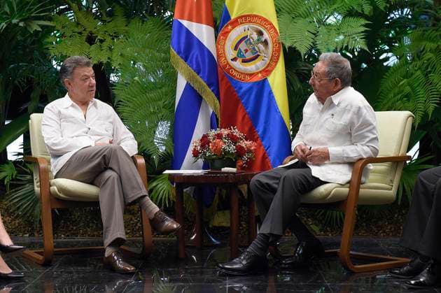 70717248. La Habana, 17 Jul. 2017 (Notimex-Especial).- Los presidente de Cuba Raul Castro y de Colombia Juan Manuel Santos se reunieron hoy en la capital cubana. NOTIMEX FOTO ESPECIAL COR POL LA HABANA CUBA EDITORIAL USE ONLY Copyright: xNTMXx NTX11000000 ESPECIALx notimexpix694494