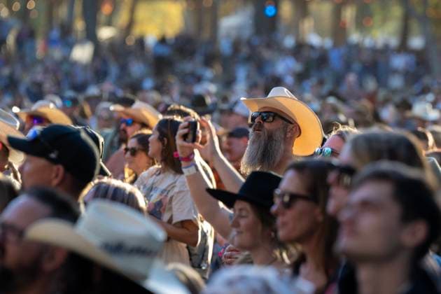October 18, 2024, Sacramento, Ca, USA: Fans listen to Shane Smith & The Saints during the Golden Sky Music Festival at Discovery Park on Friday, Oct. 18, 2024 in Sacramento. Sacramento USA - ZUMAj89_ 20241018_zaf_j89_016 Copyright: xPaulxKitagakixJr.x