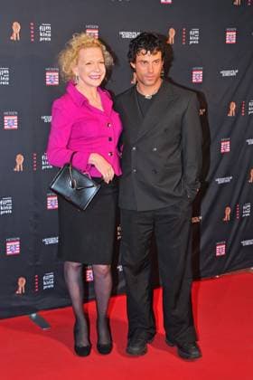 Hessischer Film und Kinopreis 2024 Aaron Altaras and Sunnyi Melles on the occasion of the award ceremony of the Hessischer Film und Kinopreis on 18 10 2024 in the Alte Oper, Frankfurt Main 20241018MWI010832