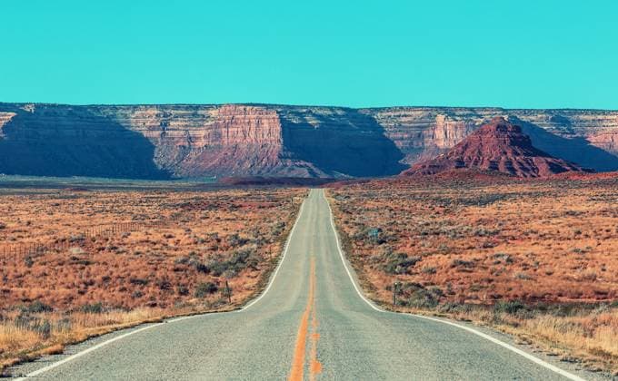Road in prairie Road in the prairie country. Deserted natural travel background. Copyright: xZoonar.com GalynaxAndrushkox 19354627