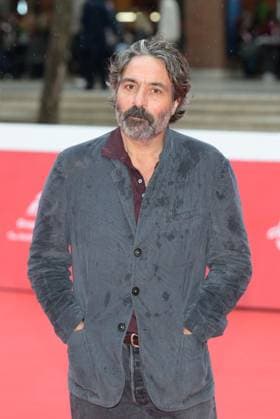 News - The 19th Rome Film Fest Red Carpet di Saverio Costanzo Saverio Costanzo attends the Red Carpet of Saverio Costanzo during the 19th Rome Film Fest at Auditorium Parco Della Musica on October 22, 2024 in Rome, Italy. Rome Auditorium Parco della Musica Italy Copyright: xFabrizioxCorradettix xLiveMediax LPN_1572033
