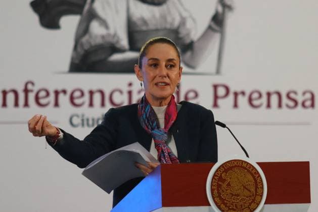 President Sheinbaum Holds A Press Briefing - Mexico Mexico’s President, Claudia Sheinbaum Pardo speaking about the allocation of 5 billion Mexican Pesos for the new university campuses, which are included in the budget, and also confirmed the arrest of the perpetrator of the murder of priest Marcelo Perez in Chiapas, and the death of Fernando Valenzuela, during a briefing conference at the National Palace. Mexico City, Mexico, October 23, 2024. Photo by Carlos Santiago Eyepix Group ABACAPRESS.COM Mexico City Mexico  Copyright: xEyepix ABACAx
