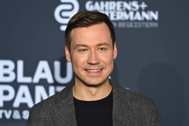 David Kross Actor , single picture,cropped single motif,portrait,portrait,portrait red carpet,Blue Panther TV and Streaming Award 2024 on 23 10 2024 at BMW Welt Munich