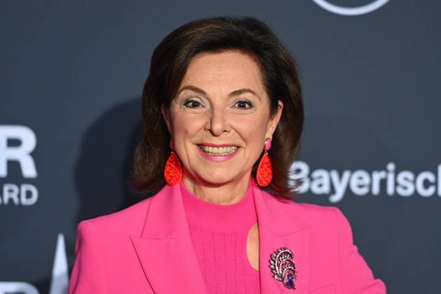 Uschi Daemmrich von Luttitz presenter, single image, cropped single motif, portrait, portrait, portrait red carpet, Blue Panther TV and Streaming Award 2024 on 23 10 2024 at BMW Welt Munich
