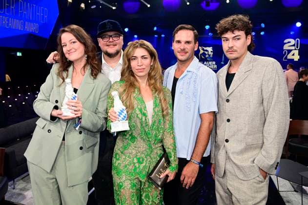 Daphne Ferraro, Martin Schreier, Ceylan Yildirim, Valentin Debler and Justus Riesner at the presentation of the Blue Panther TV Streaming Award 2024 at BMW Welt Munich, 23 10 2024 Foto:xF.xKernx xFuturexImagex blauer_panther_4449