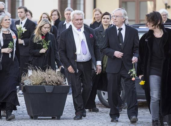 Little Gerhard - Karl-Gerhard Lundkvist Josefin Nilssons begravning i Visby Domkyrka pa Gotland 2016-03-18 (c) SANDBERG MAGNUS Aftonbladet IBL Bildbyra * * * EXPRESSEN OUT * * * AFTONBLADET 4560 Stockholm Sverige svenska kändisar x2512x  Copyright: xMagnusxSandberg Aftonbladet TTx Josefin Nilssons begravning